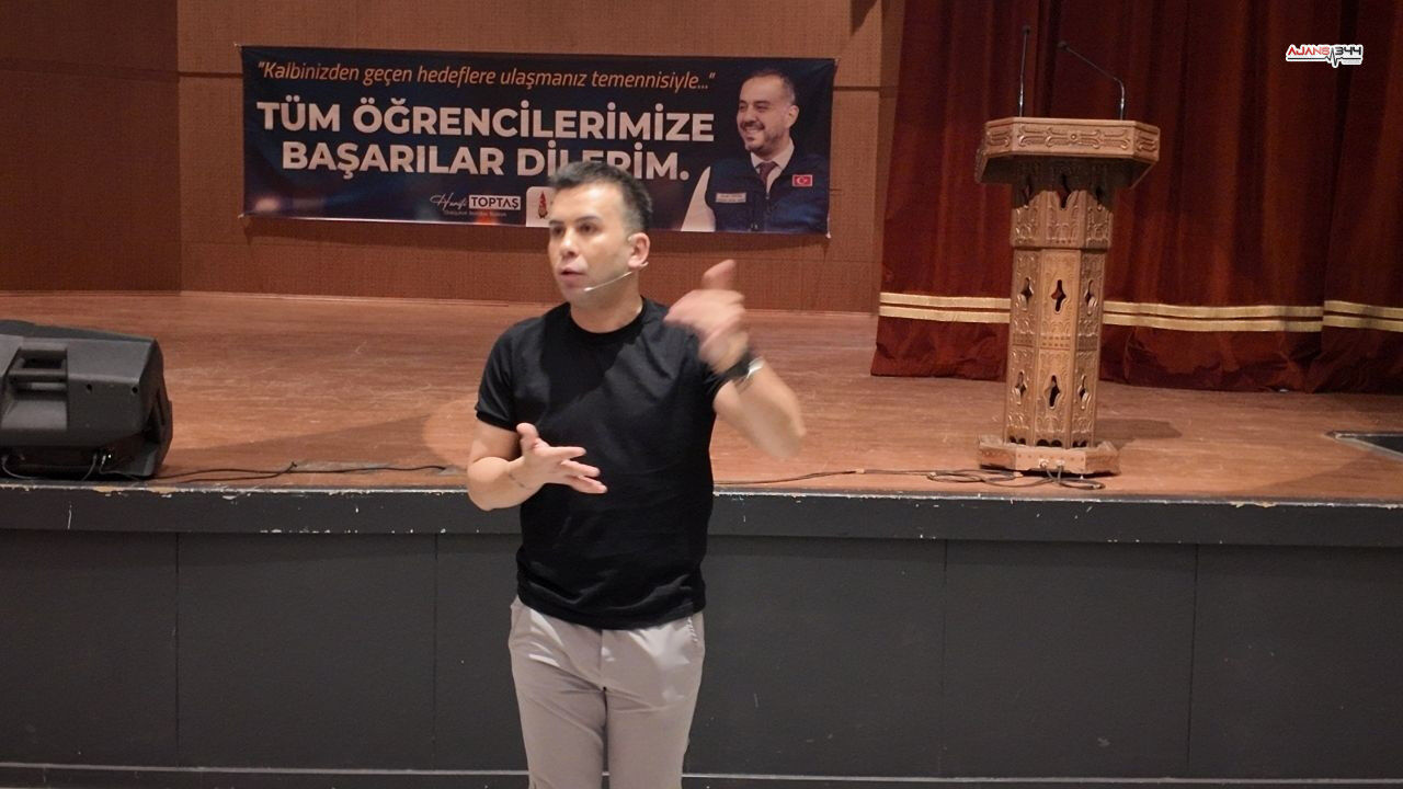 Su Birikintisine Daldı, Kahramanmaraşlı Sürücü Sualtını Aratmadı