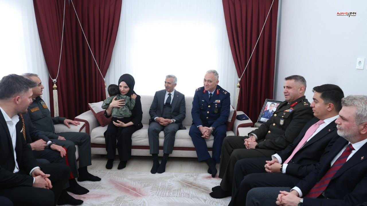 Vali Ünlüer’den Şehit Emre Altıok’un Ailesine Taziye