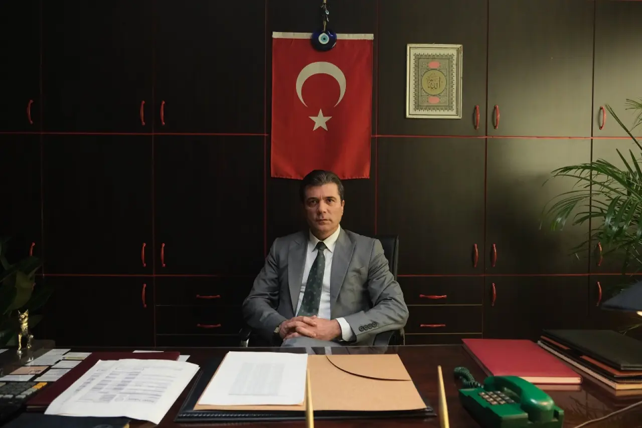 ÇATLI Avrupa Vizyonu Öncesi Yeni Klip Paylaşıldı 10