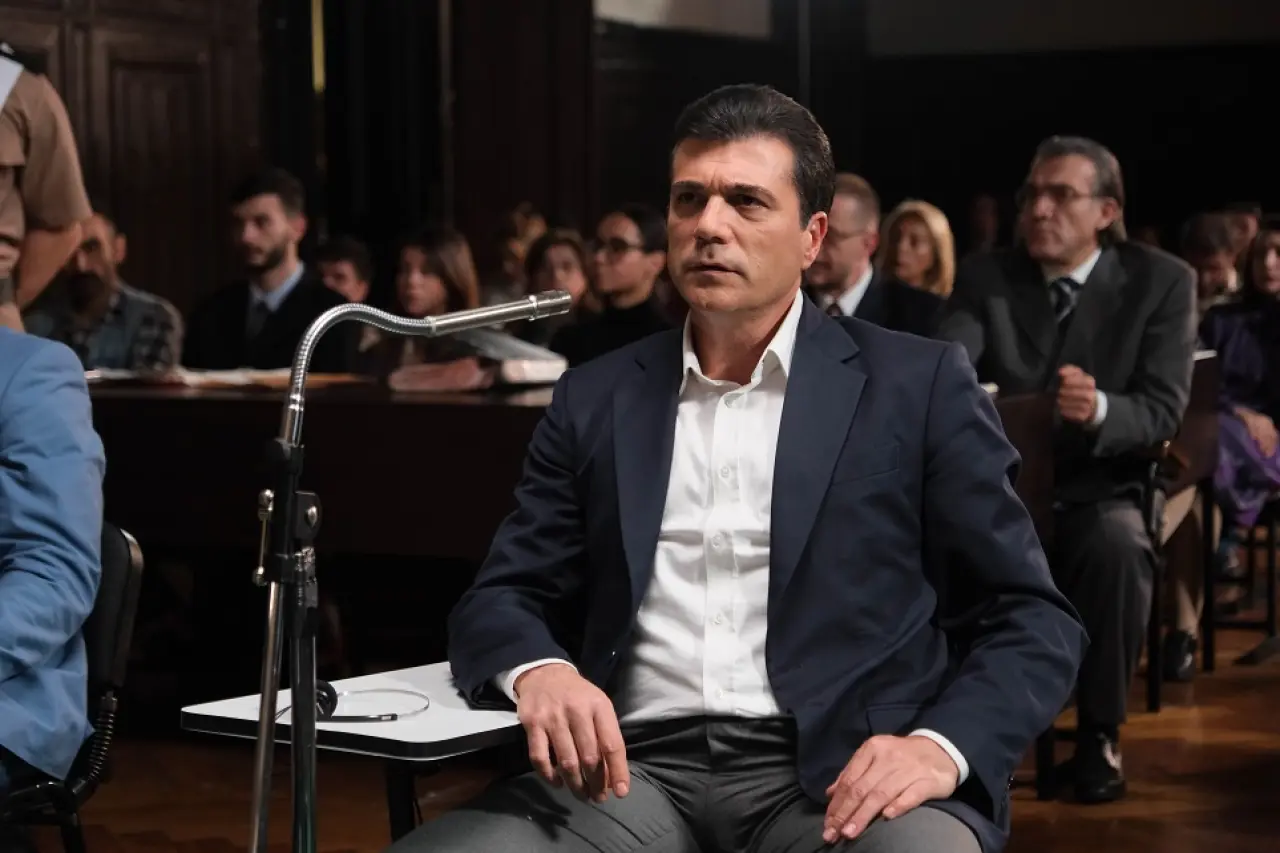 ÇATLI Avrupa Vizyonu Öncesi Yeni Klip Paylaşıldı 9