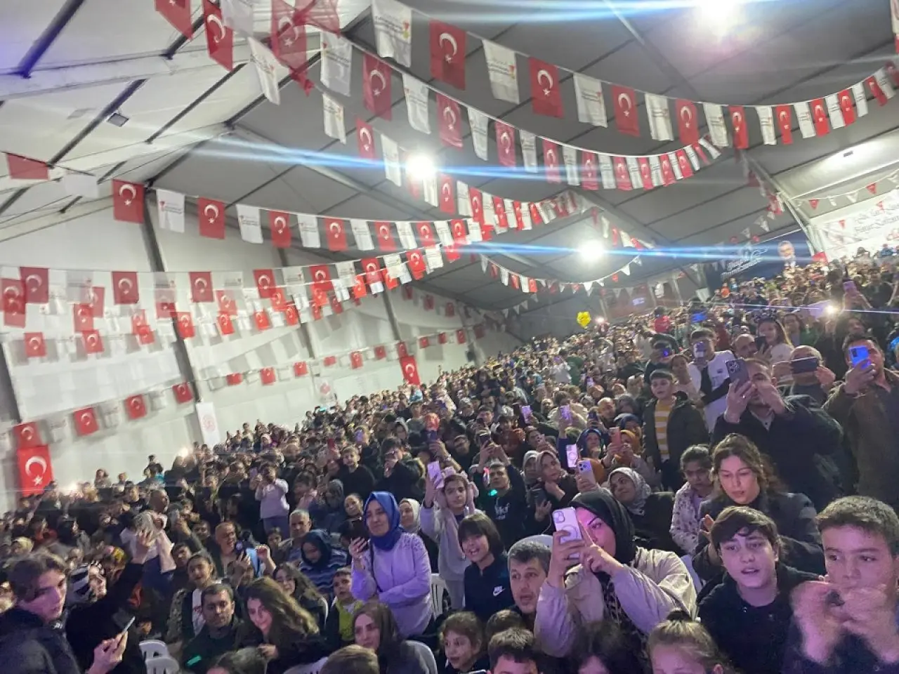 Celal Karatüre Ramazan Sokağı’nda Binlerce Kişiyle Buluştu 3