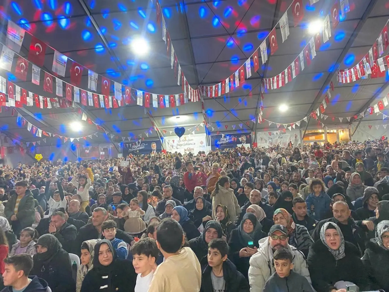 Celal Karatüre Ramazan Sokağı’nda Binlerce Kişiyle Buluştu 20