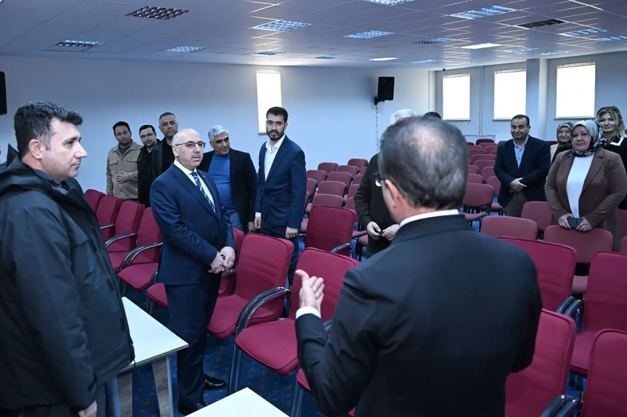 KSÜ Rektörü Ak’tan Afşin’de Eğitim ve İftar Buluşması 5