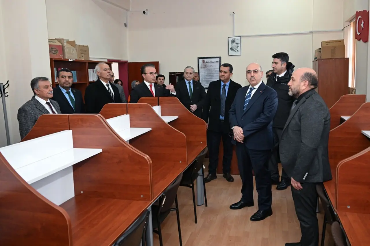 KSÜ Rektörü Ak’tan Afşin’de Eğitim ve İftar Buluşması 9