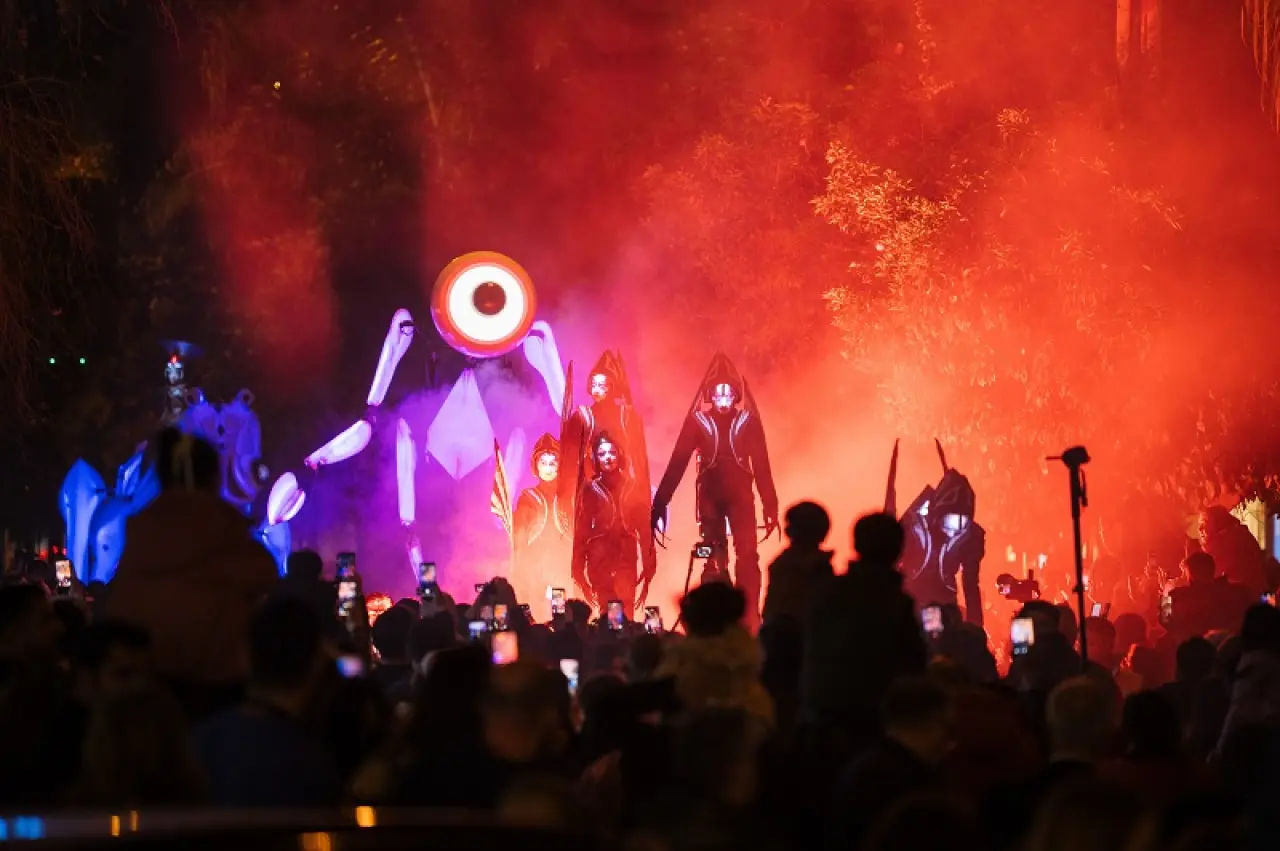 Meral Çetinkaya’ya Anlamlı Ödül Verildi 3