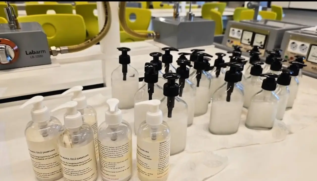 Ortaokul Öğrencilerinden Maruldan Şampuan Reyhandan Baharat 10