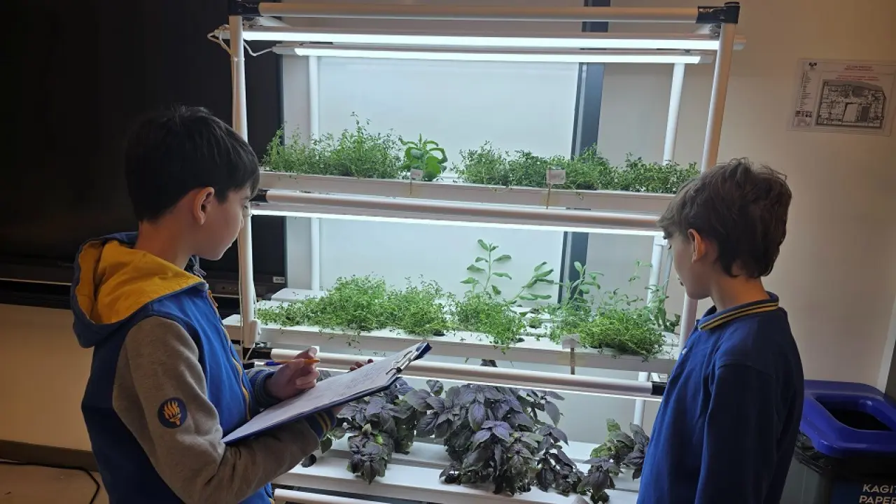 Ortaokul Öğrencilerinden Maruldan Şampuan Reyhandan Baharat 7