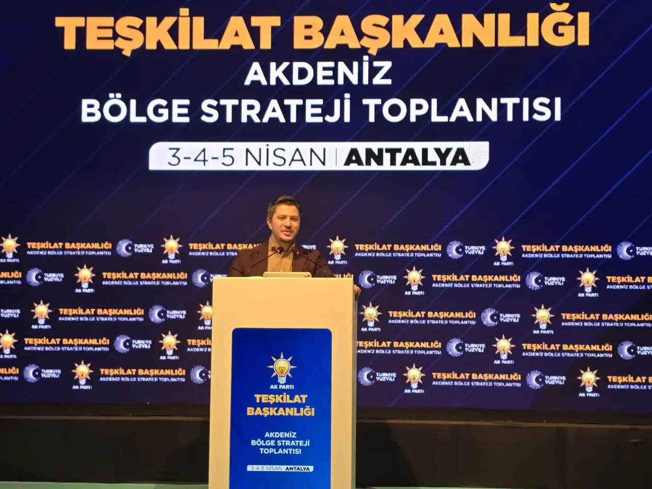 Başkan Gül Akdeniz Bölge Strateji Toplantısına Katıldı 6