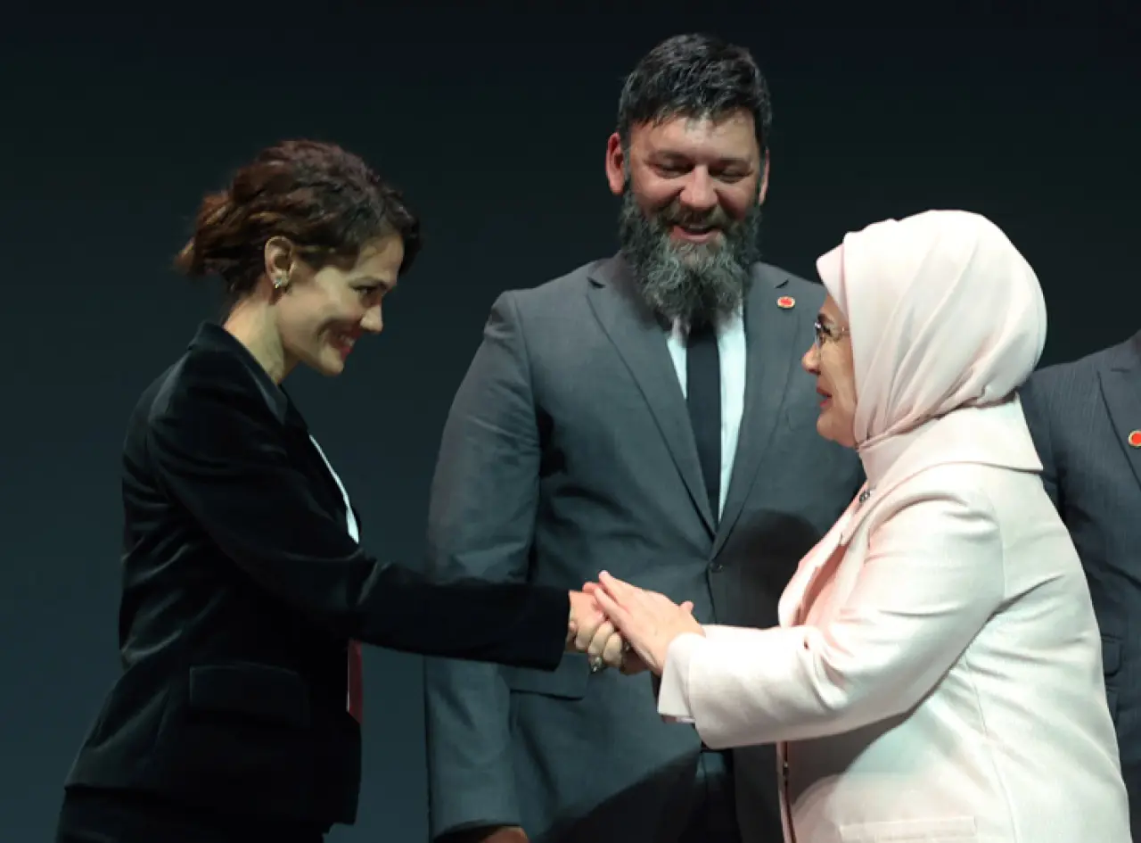 Cumhurbaşkanı Erdoğan, “Bir Adam Yaratmak” Filminin Galasına Katıldı 3