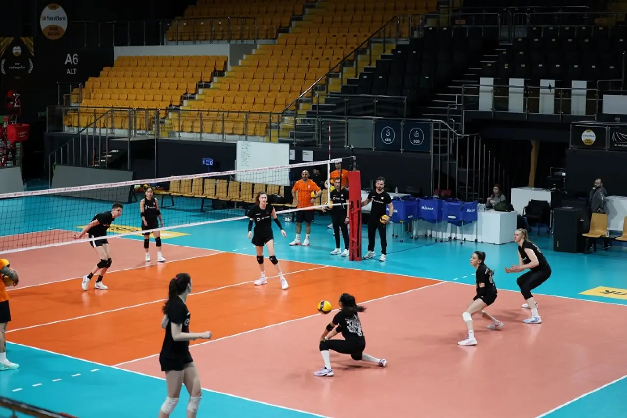 Eczacıbaşı Dynavit Kritik Rövanşta Sahaya Çıkıyor 3