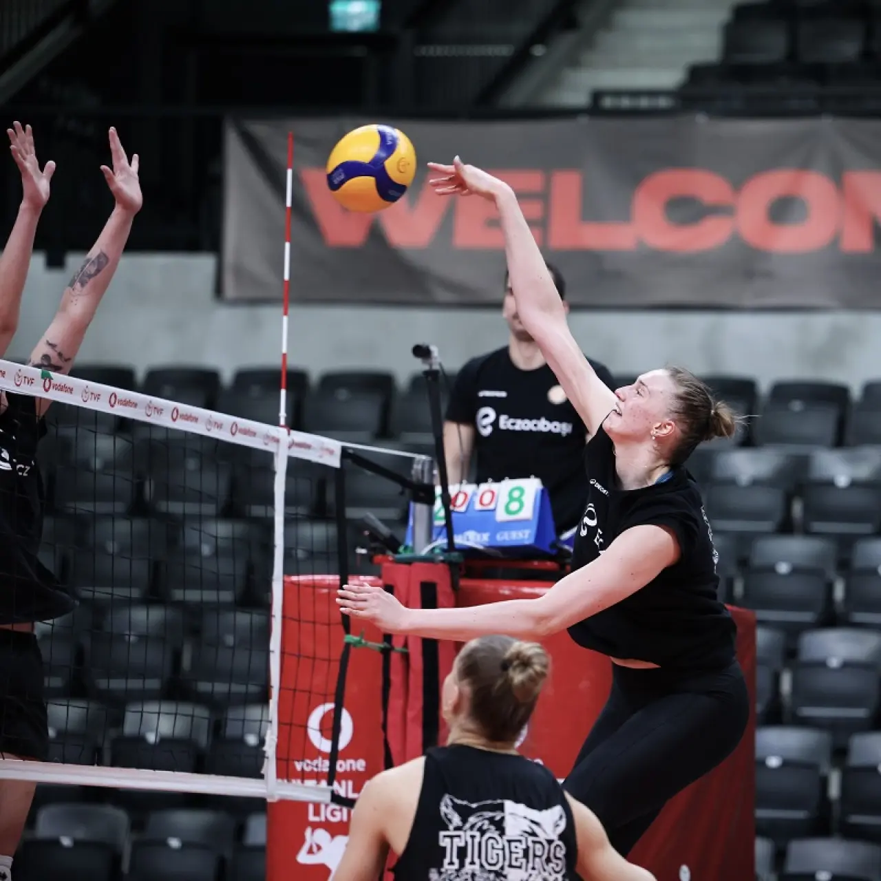 Eczacıbaşı Dynavit Üçüncülük İçin Sahaya Çıkıyor 2