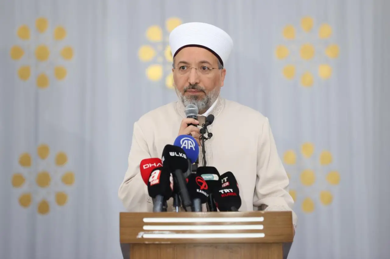 Hac Yolculuğunun İlk Kafilesi Dualarla Uğurlandı 12