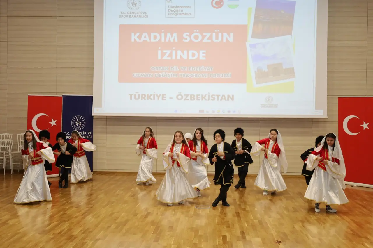 İki Ülke Gençleri Aynı Projede Bir Araya Geldi 5