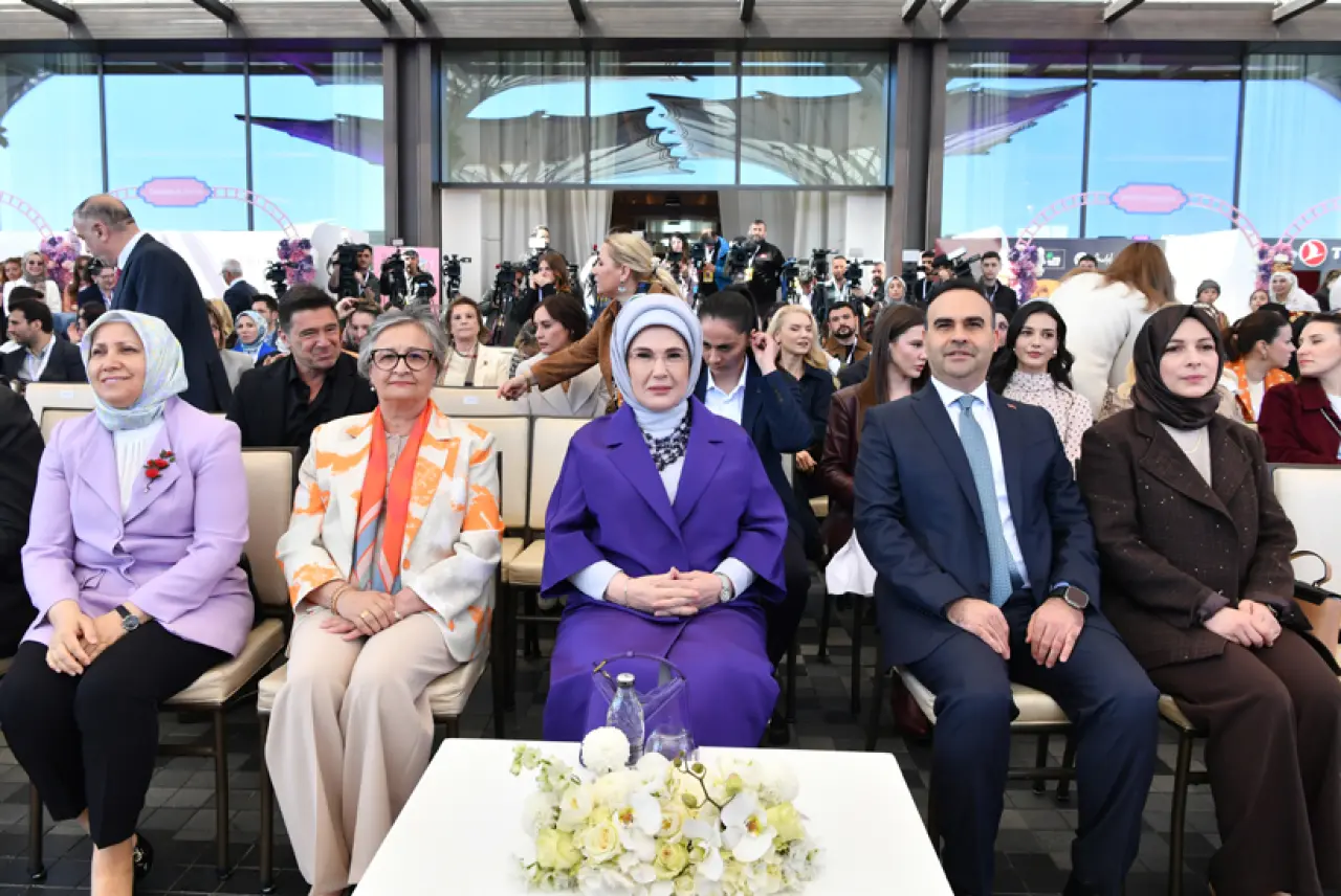 İyiliğin Cemresi Düştü: Emine Erdoğan Cemre Çarşısı’nı Açtı 1