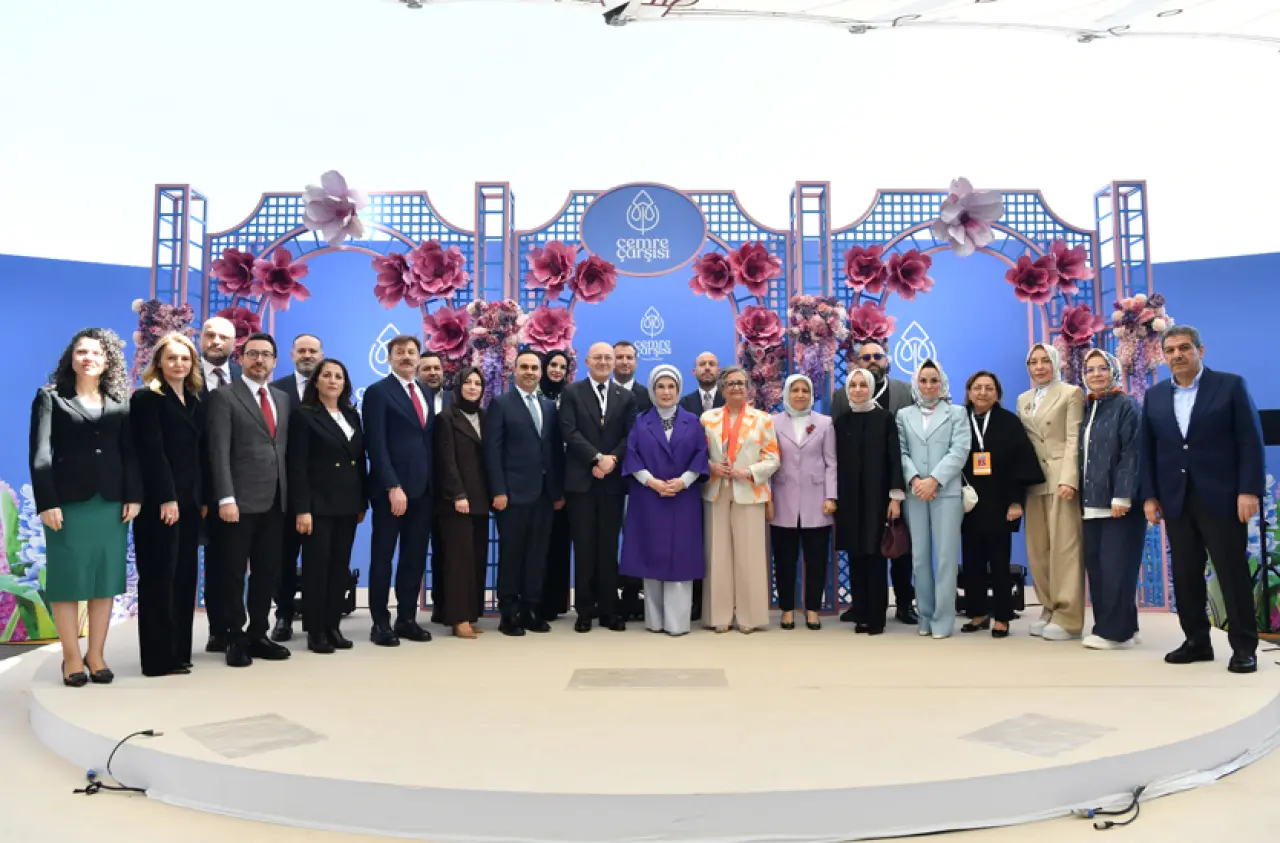 İyiliğin Cemresi Düştü: Emine Erdoğan Cemre Çarşısı’nı Açtı 13