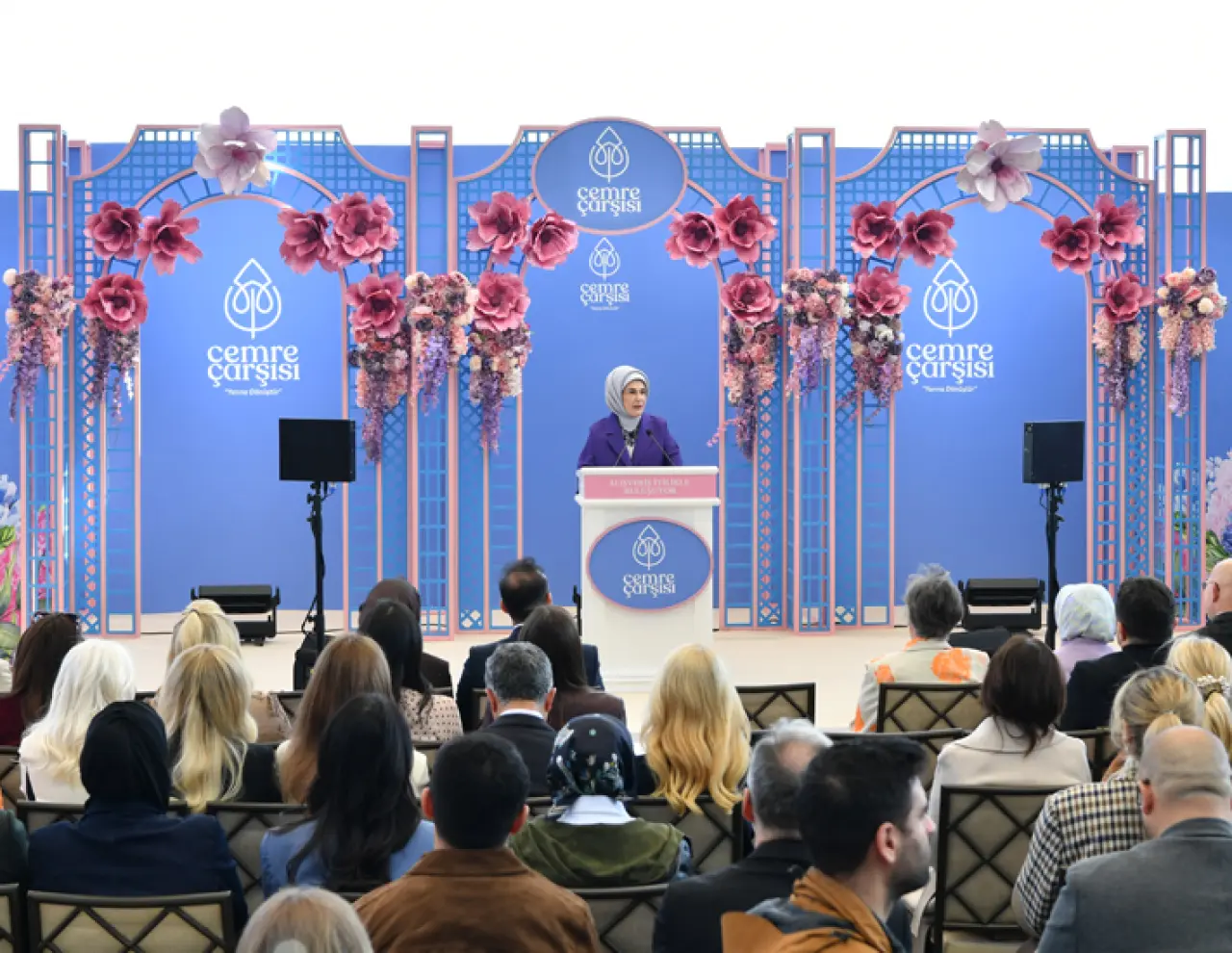 İyiliğin Cemresi Düştü: Emine Erdoğan Cemre Çarşısı’nı Açtı 20