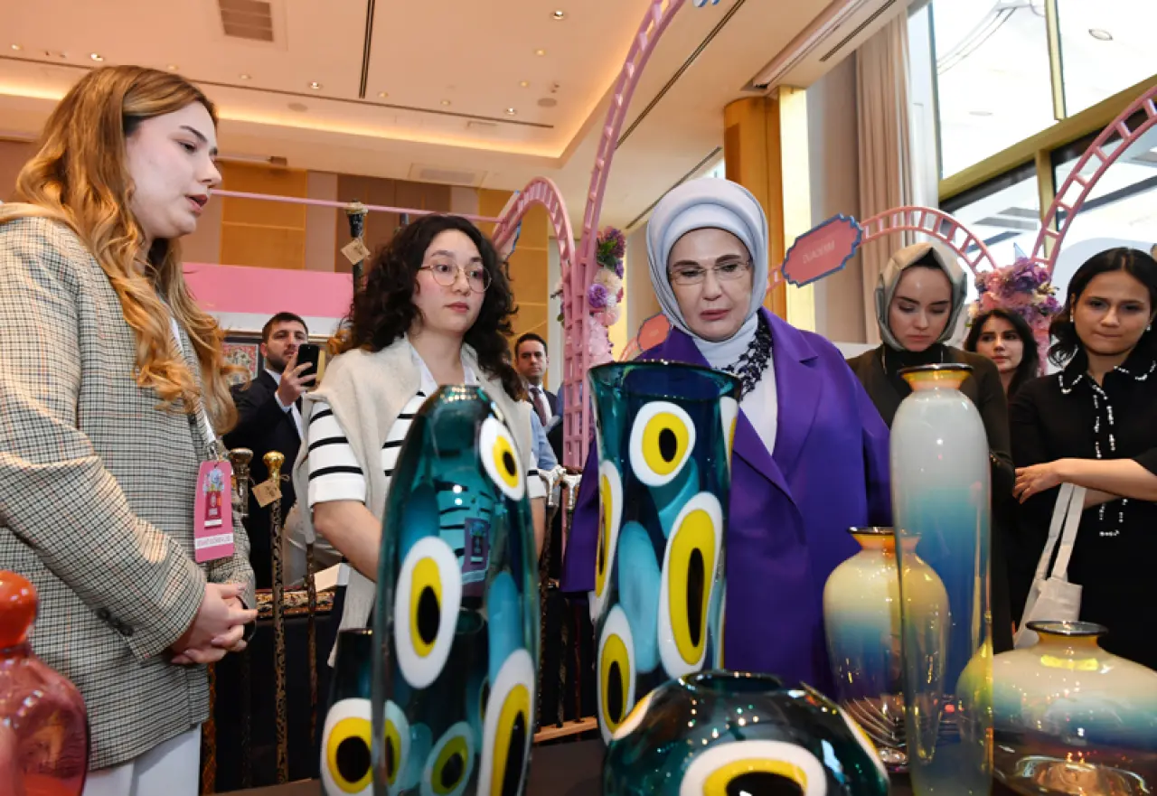 İyiliğin Cemresi Düştü: Emine Erdoğan Cemre Çarşısı’nı Açtı 7