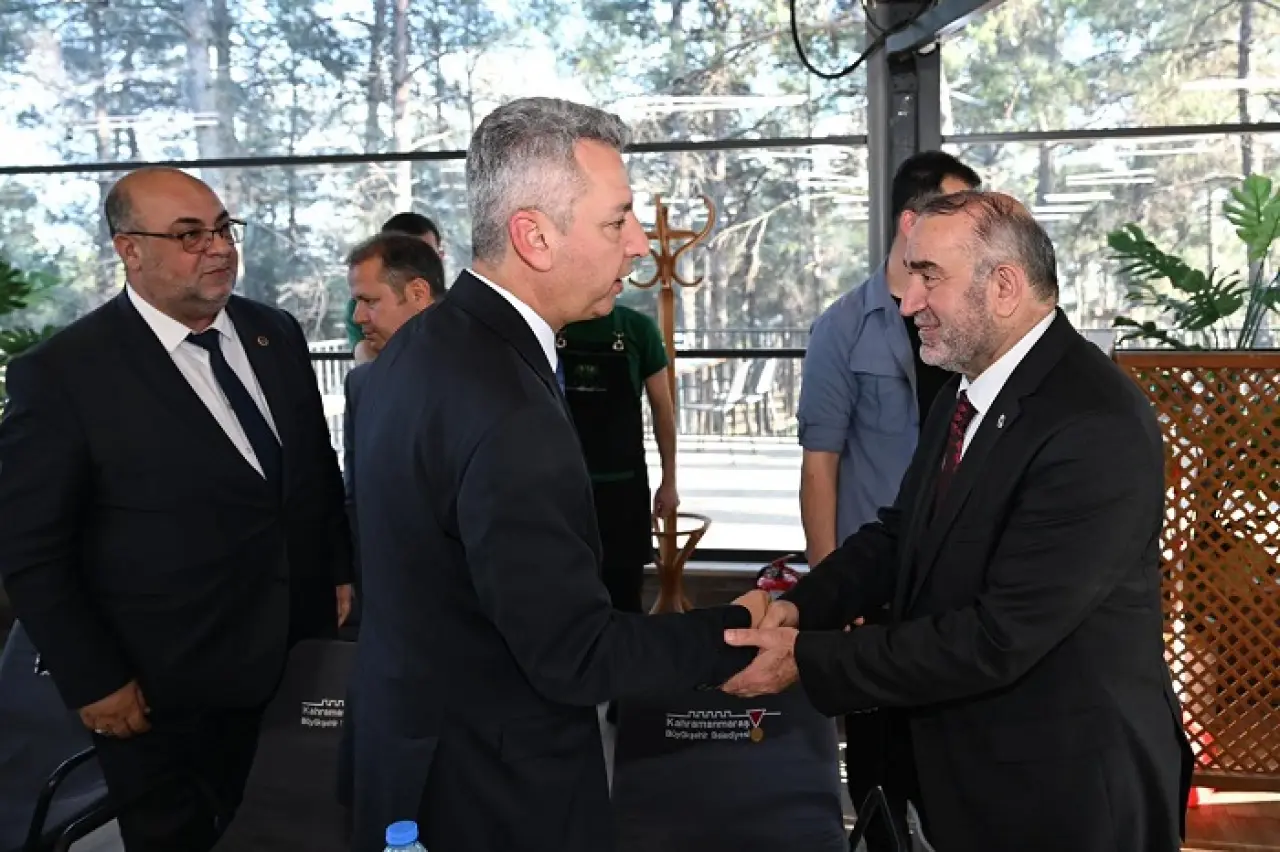 Rektör Okumuş Eğitim Destek Platformu Toplantısına Katıldı 3