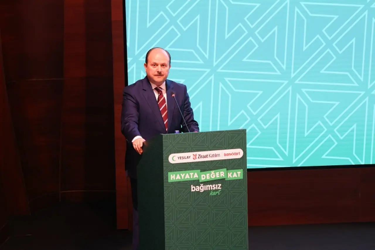 Ziraat Katılım ve Yeşilay’dan Dev İş Birliği: Bağımsız Kart Tanıtıldı 9