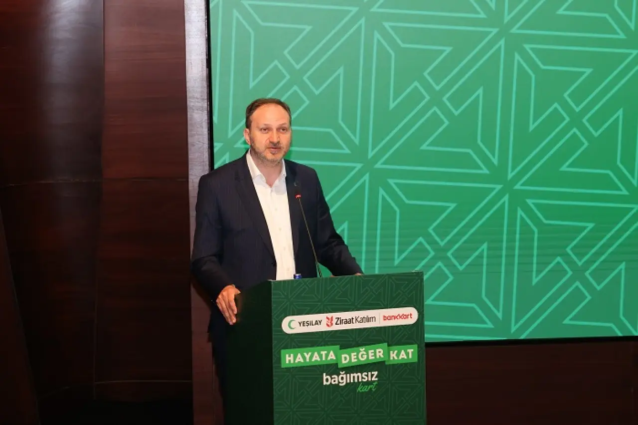 Ziraat Katılım ve Yeşilay’dan Dev İş Birliği: Bağımsız Kart Tanıtıldı 8