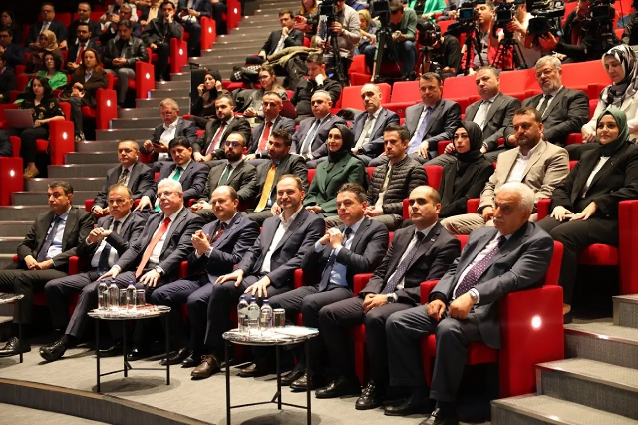 Ziraat Katılım ve Yeşilay’dan Dev İş Birliği: Bağımsız Kart Tanıtıldı 3