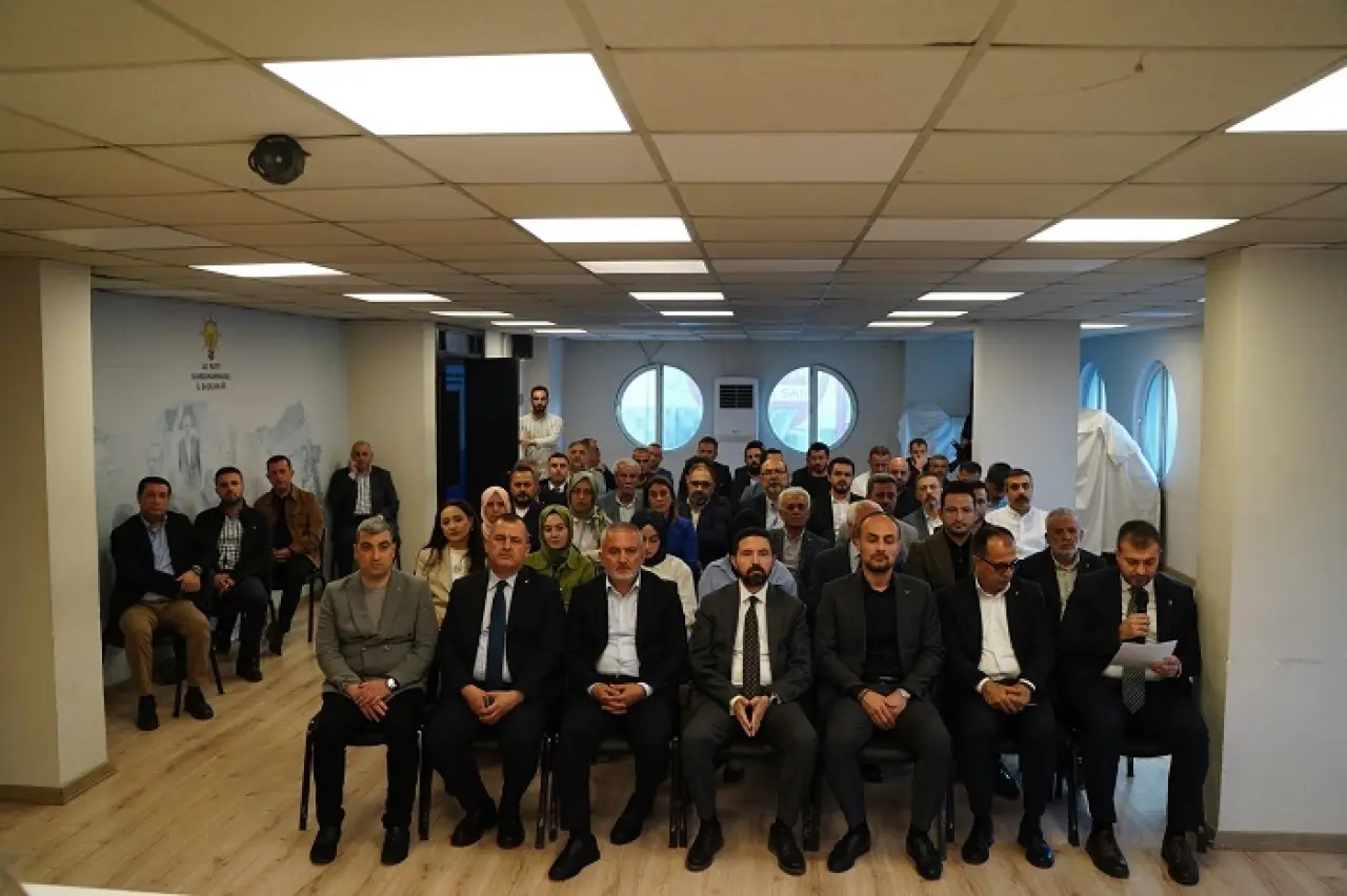 AK Parti Kahramanmaraş Kadroları İl Yönetiminde Buluştu 2