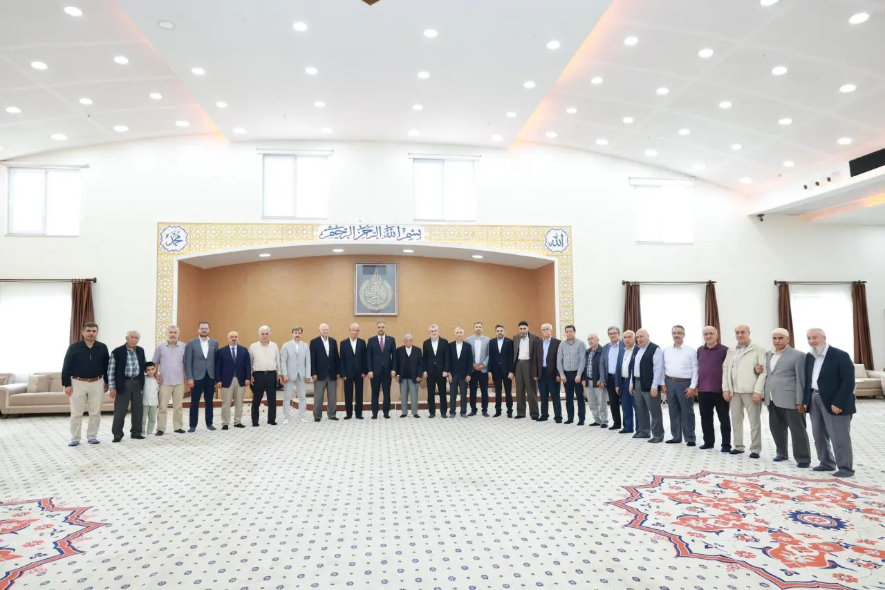 AK Parti Onikişubat Teşkilatından Sivil Toplum Kuruluşlarına Bayram Ziyareti 2