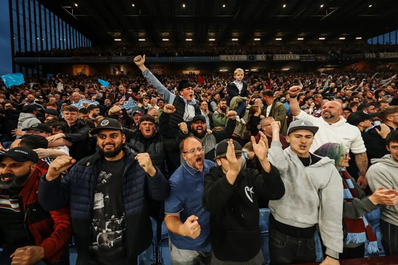 Aston Villa Nottingham Forest'ı Dağıttı: Final Biletini Aldı 5