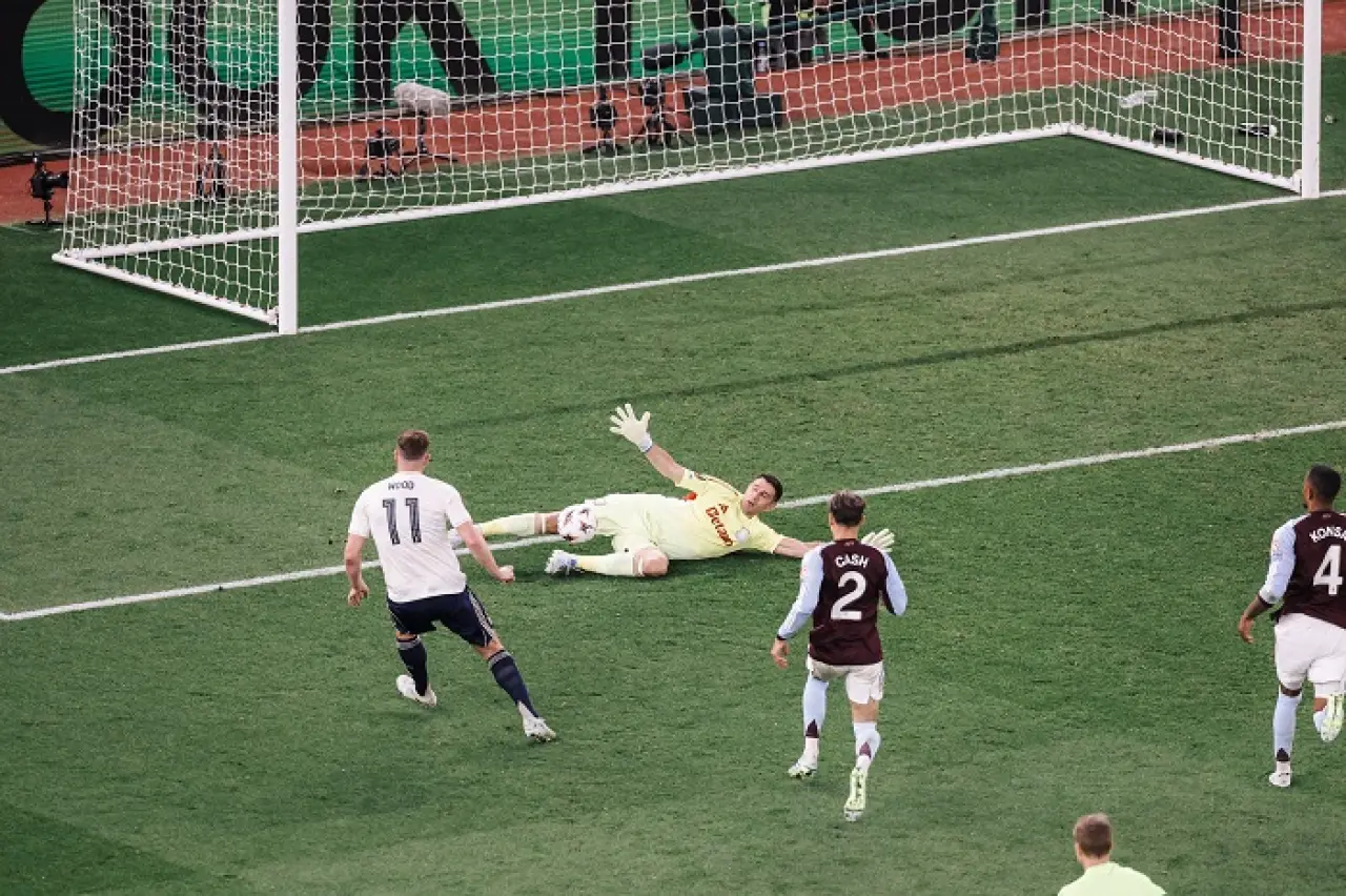 Aston Villa Nottingham Forest'ı Dağıttı: Final Biletini Aldı 2