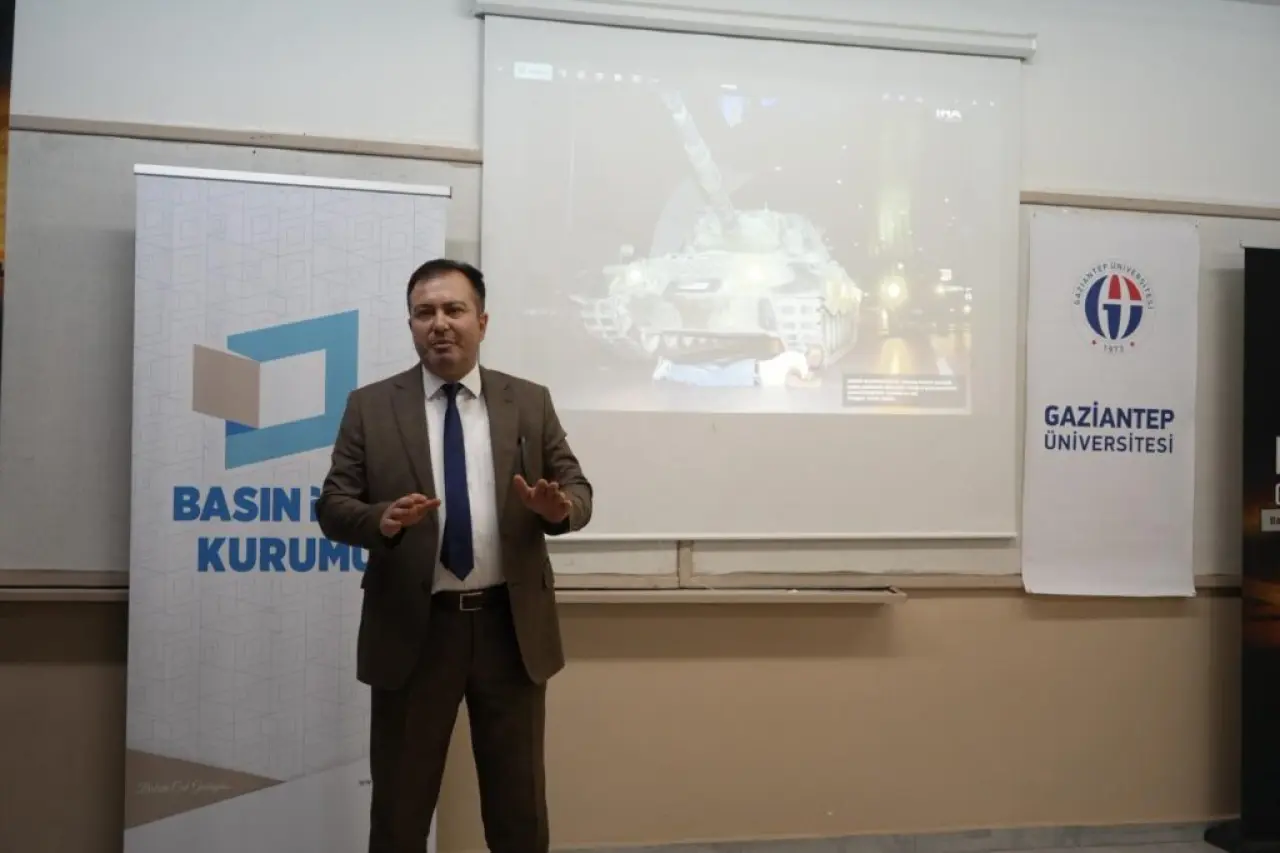 Gaziantep’te Genç İletişimciler 15 Temmuz Manşeti Attı 6