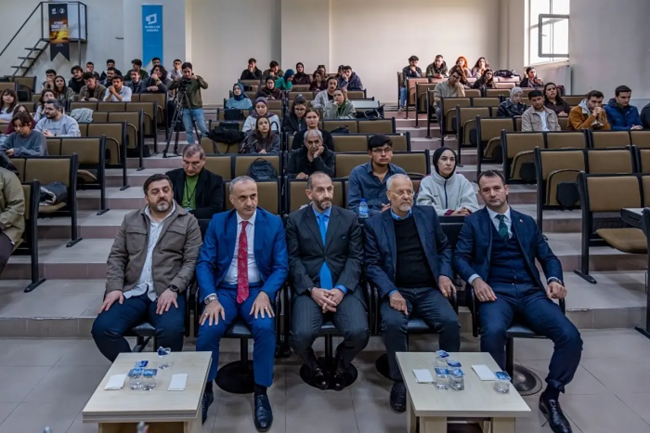Geleceğin Gazetecileri 15 Temmuz Ruhunu Manşetlere Taşıdı 12