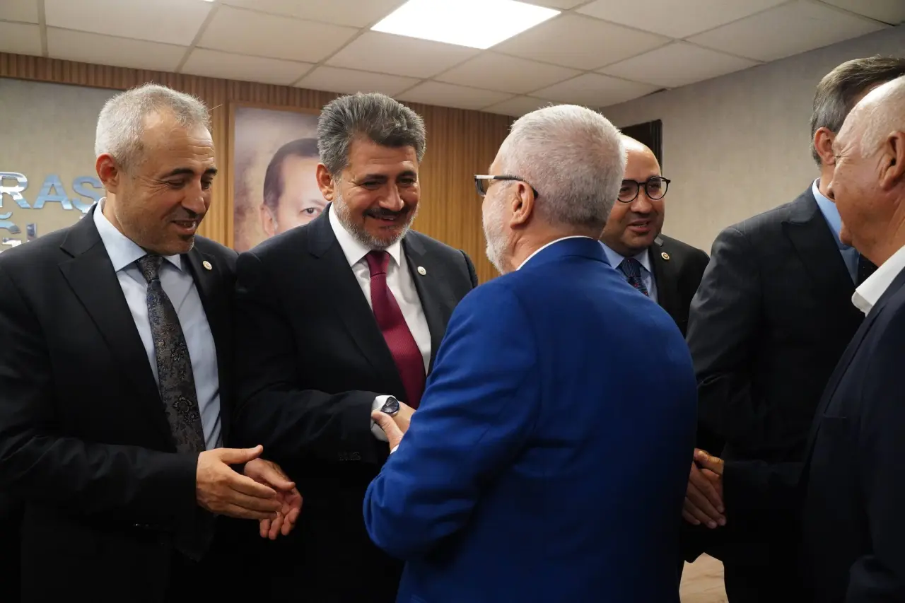 Kahramanmaraş'ta Coşkulu Bayramlaşma 1
