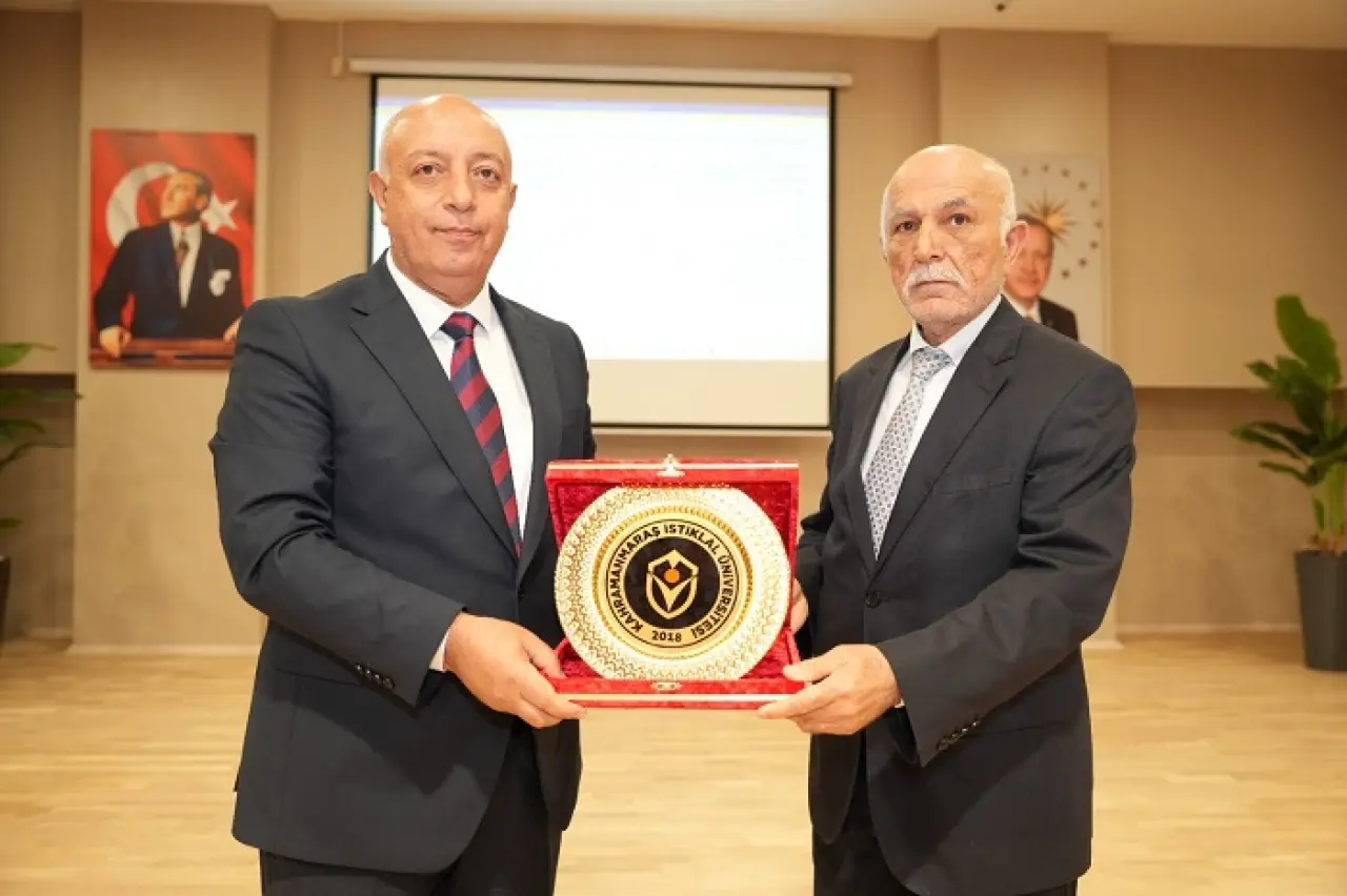 KİÜ’de İstanbul’un Fethi Farklı Kaynaklarla Ele Alındı 6