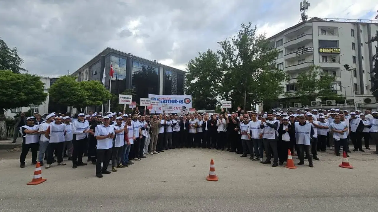 Pazarcık Belediyesi’nde İşten Çıkarma ve Baskı Protestosu 5