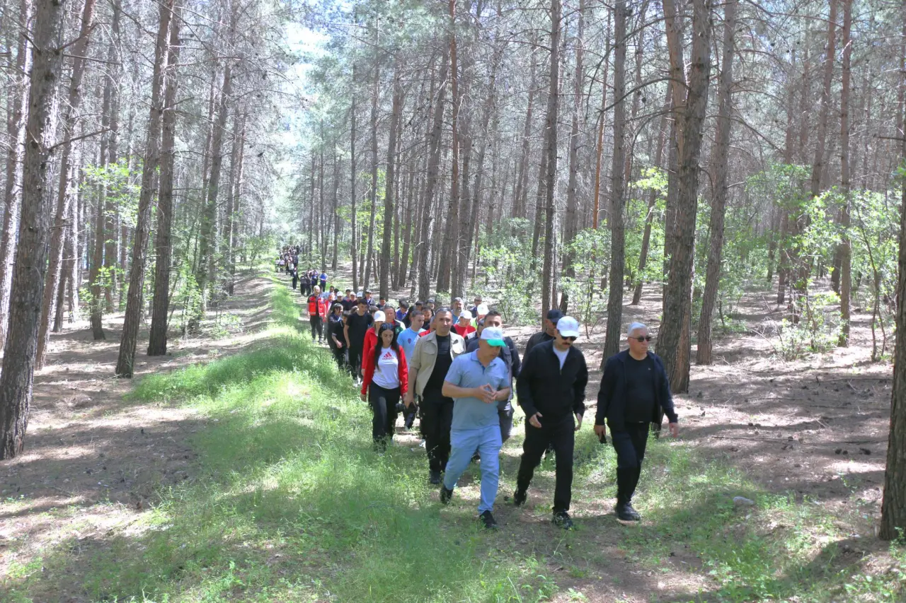 Pazarcık’ta 19 Mayıs Coşkusu Doğa Yürüyüşüyle Başladı 1