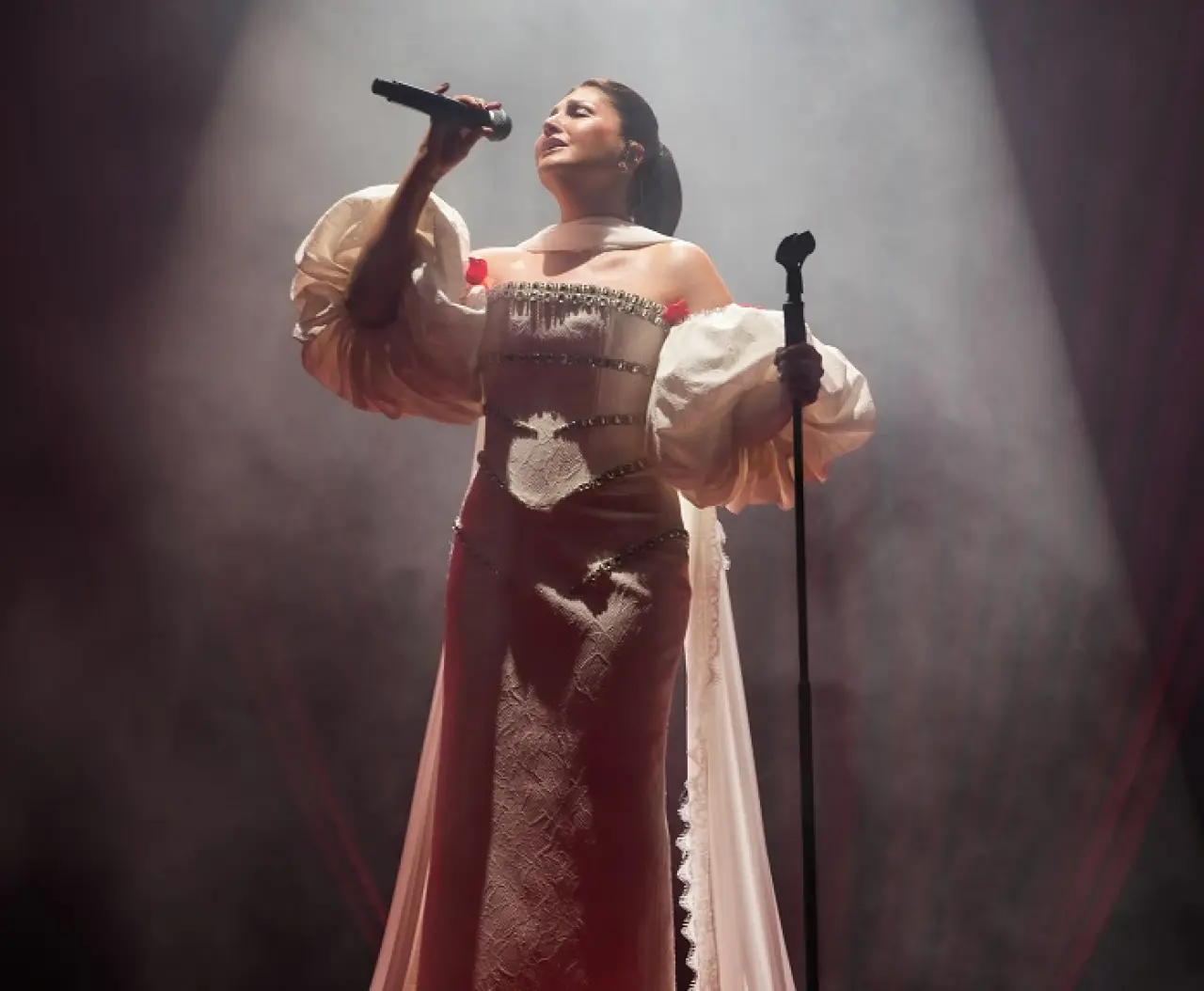 Sibel Can’dan Harbiye’de Unutulmaz Müzik Ziyafeti 2