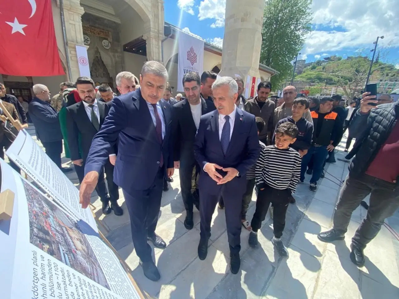 Tarihi Ulu Camii Resmen Açıldı 10