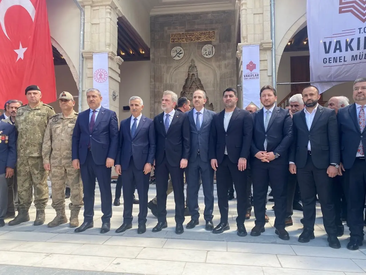 Tarihi Ulu Camii Resmen Açıldı 3