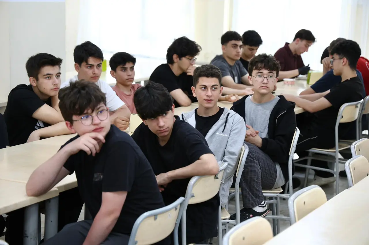 TOBB Fen Lisesi Pansiyonunda Eğitim Sohbeti 3