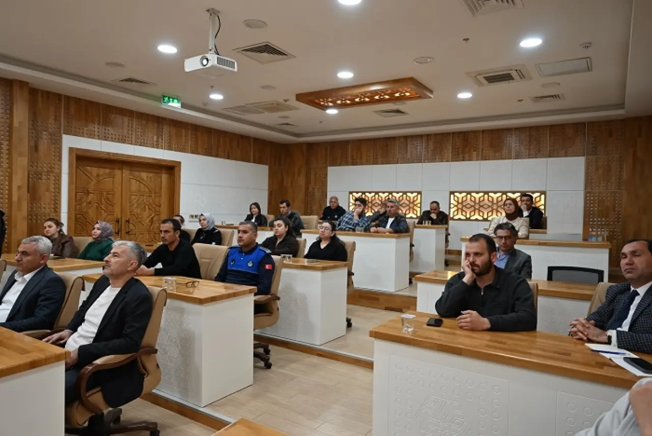 Türkoğlu Belediyesi’nden Personele "Bilinçli Aile" Eğitimi 2