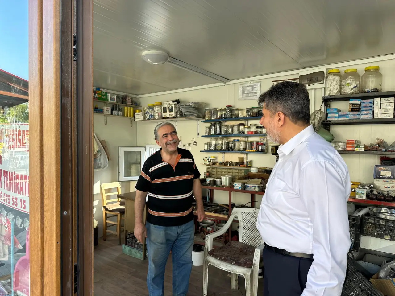 Vekil Debgici Demirciler Çarşısı Esnafı ile Bayramlaştı 1