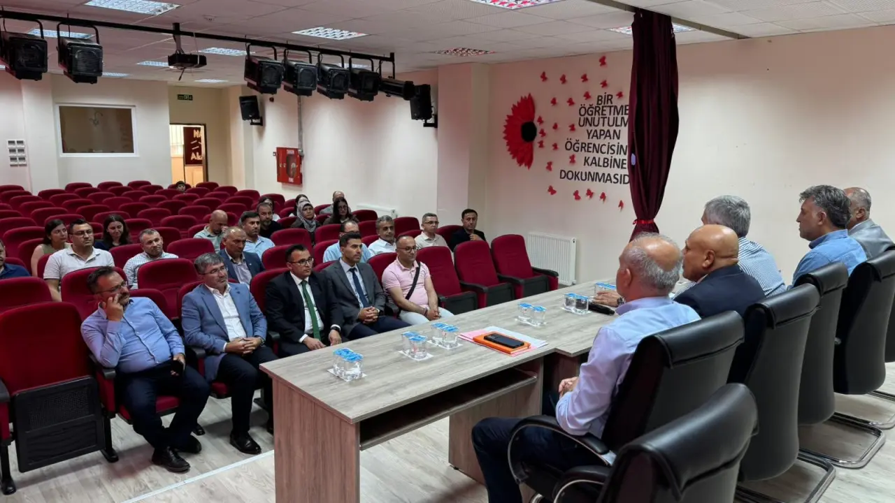 Kahramanmaraş İl Millî Eğitim Müdürü Turan Akpınar’dan Çağlayancerit’e Kapsamlı İnceleme 2