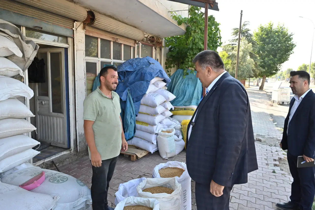 Başkan Karaca İstasyon Mahallesi Esnafıyla Buluştu 2