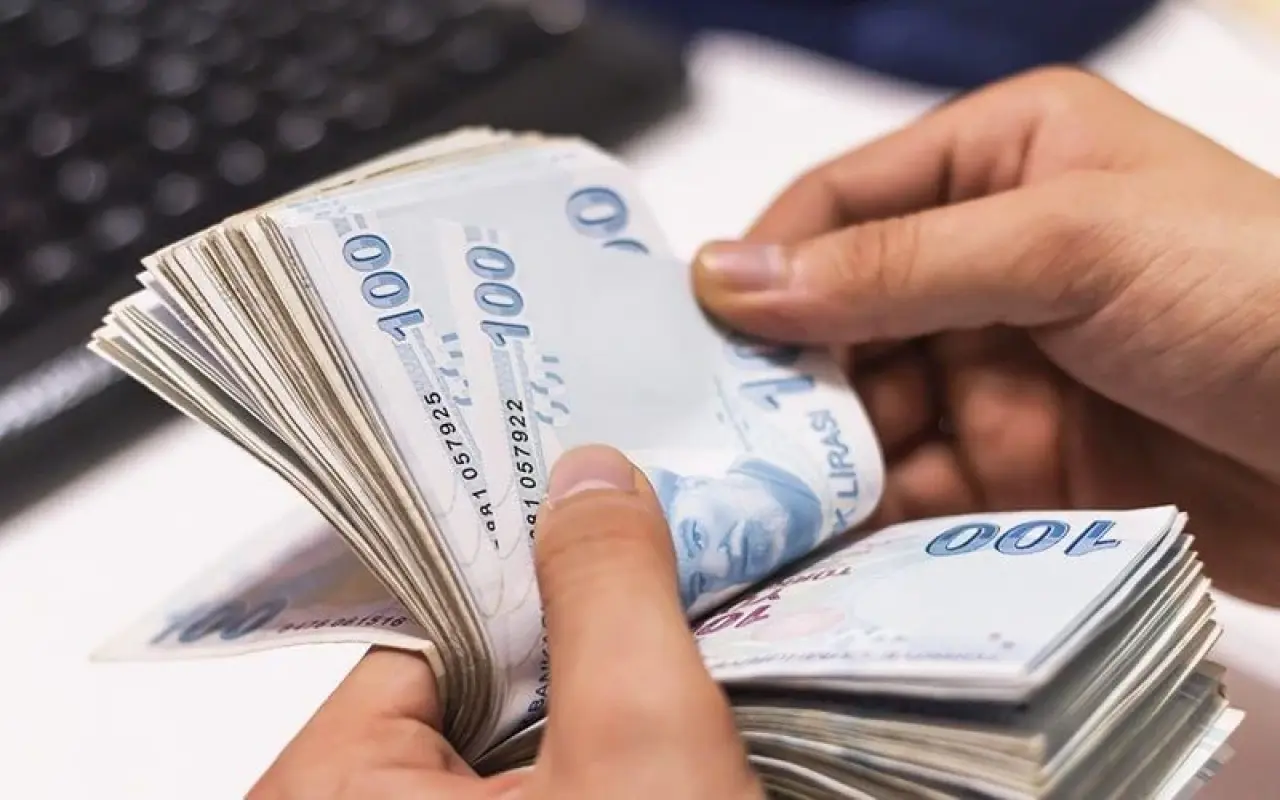 Dev banka asgari ücret tahminini açıkladı 9