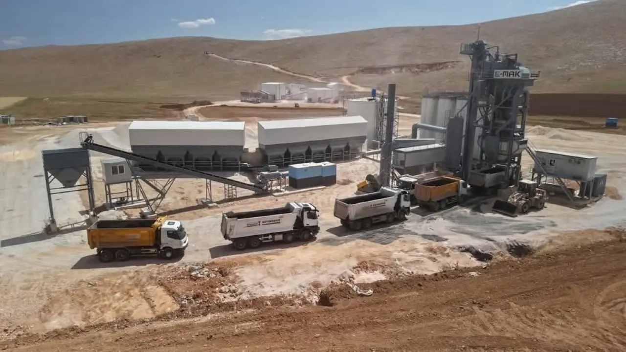 Kuzey İlçelere 800 Milyonluk Asfalt Tesisi 1