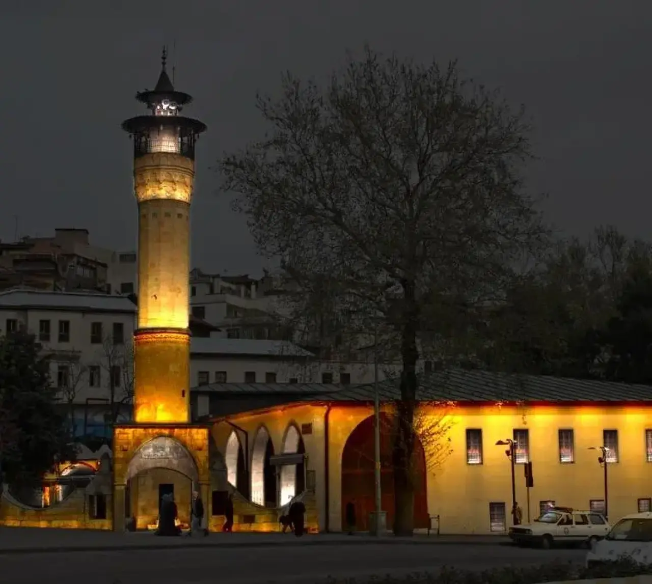 Yüzyıllardır Ezanın Susmadığı Mabet: İşte Ulu Camii'nin Tarihteki Yeri 7