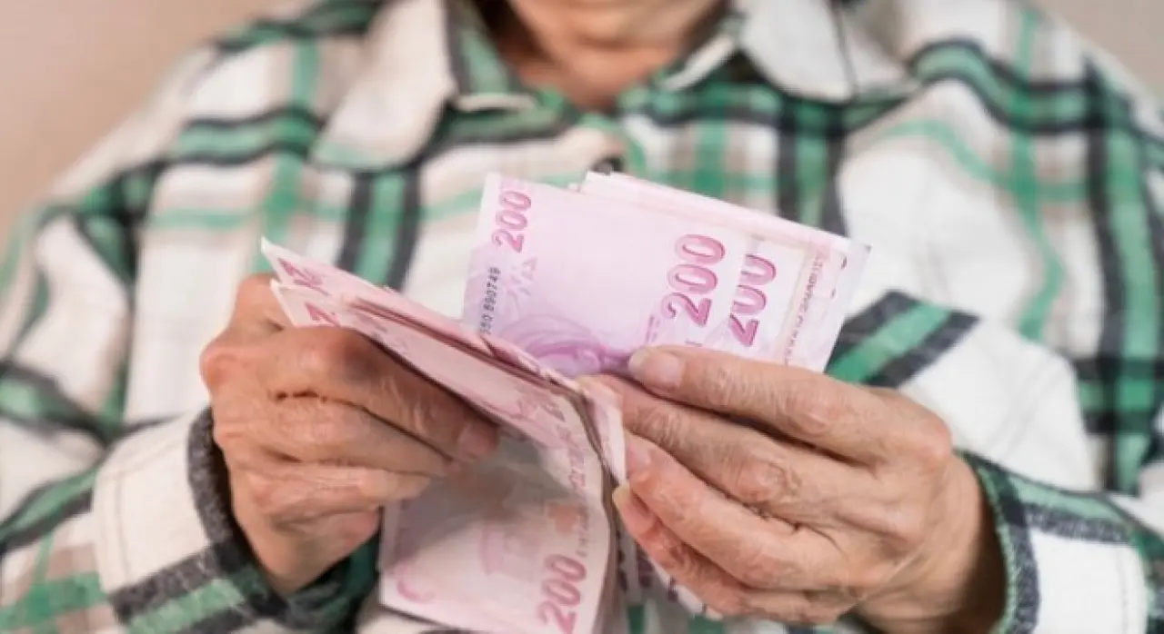 Yaş şartı kalktı! Erken emeklilik yolu açıklandı 3