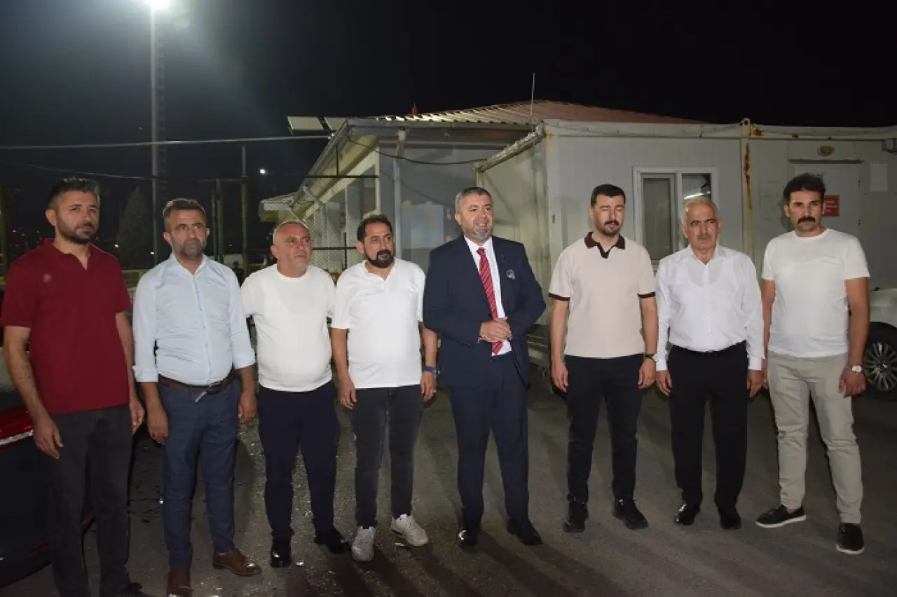 Esnaflar Arası Futbol Turnuvasında Kupa MKA 1923’ün 1