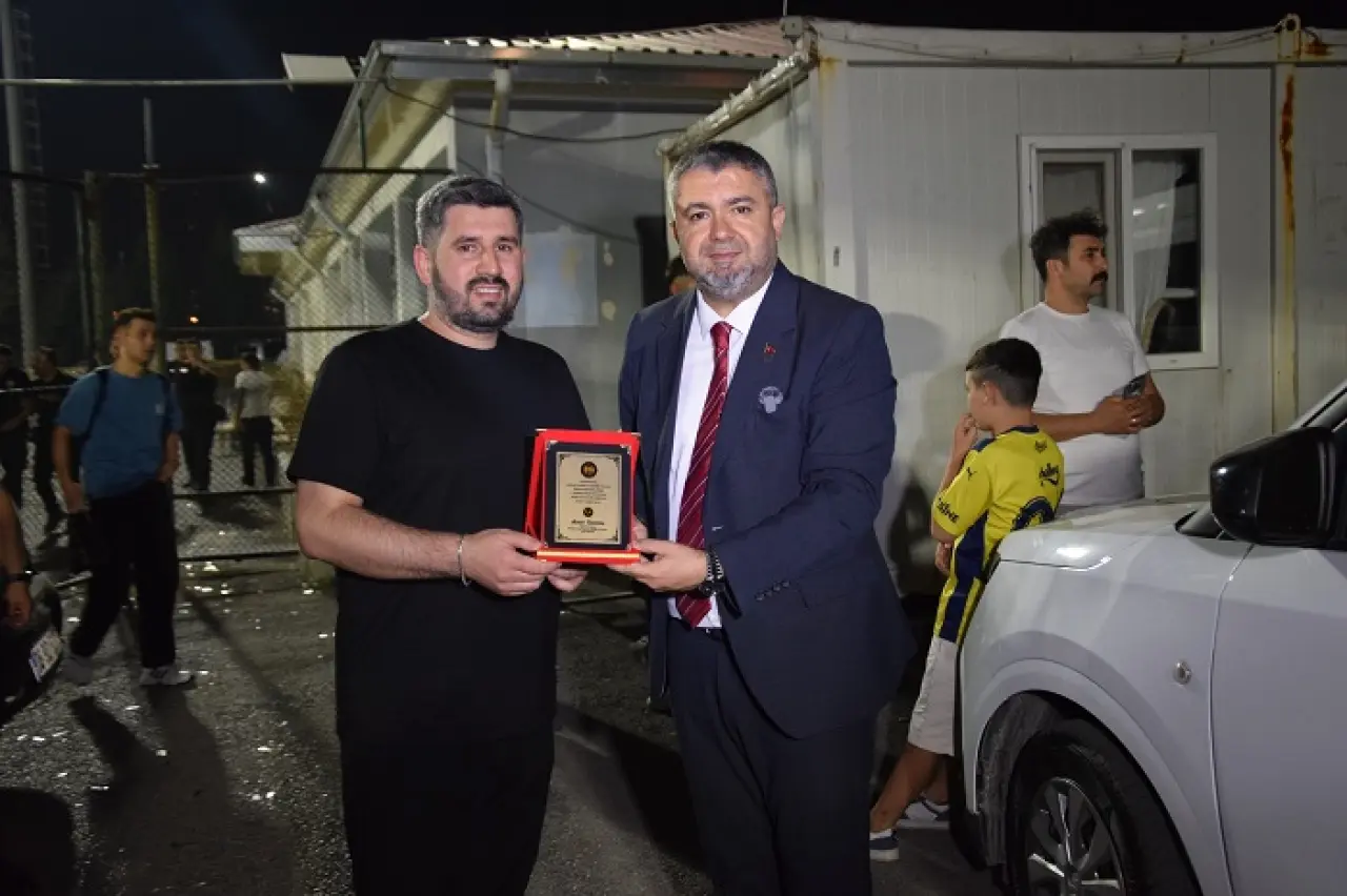 Esnaflar Arası Futbol Turnuvasında Kupa MKA 1923’ün 8