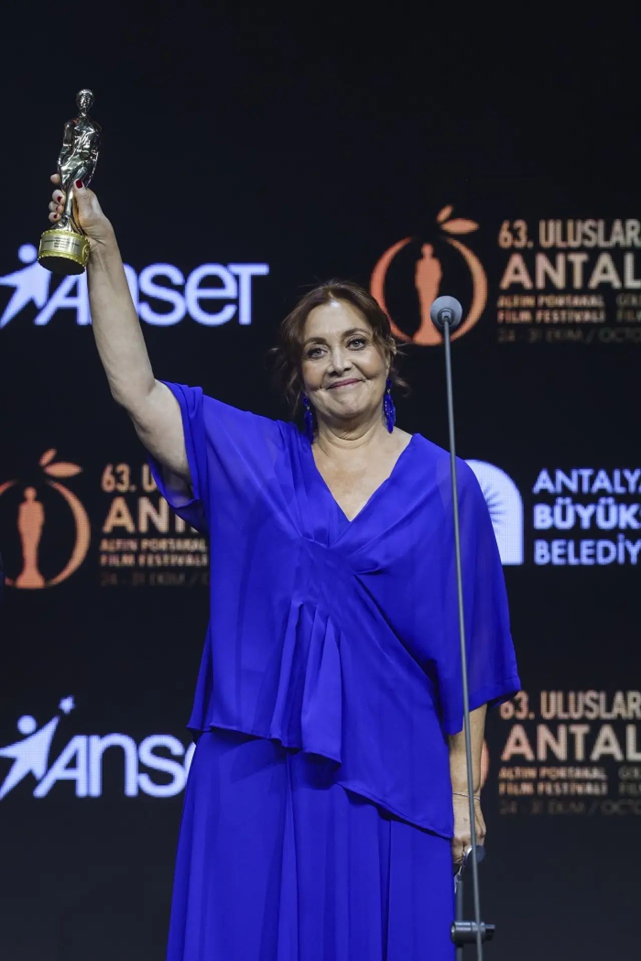 63. Altın Portakal Başladı: Açılış Gecesinde Ödüller Verildi 19